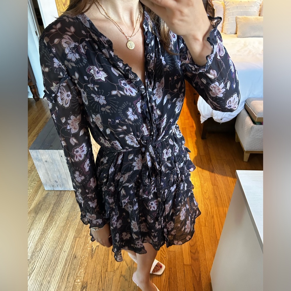 Shoshanna floral, lined flouncy dress- perfect for summer or fall!